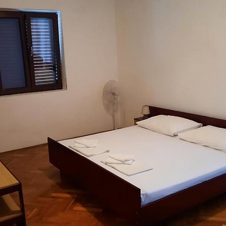 Vlatkovic Apartamento Senj  Exterior foto