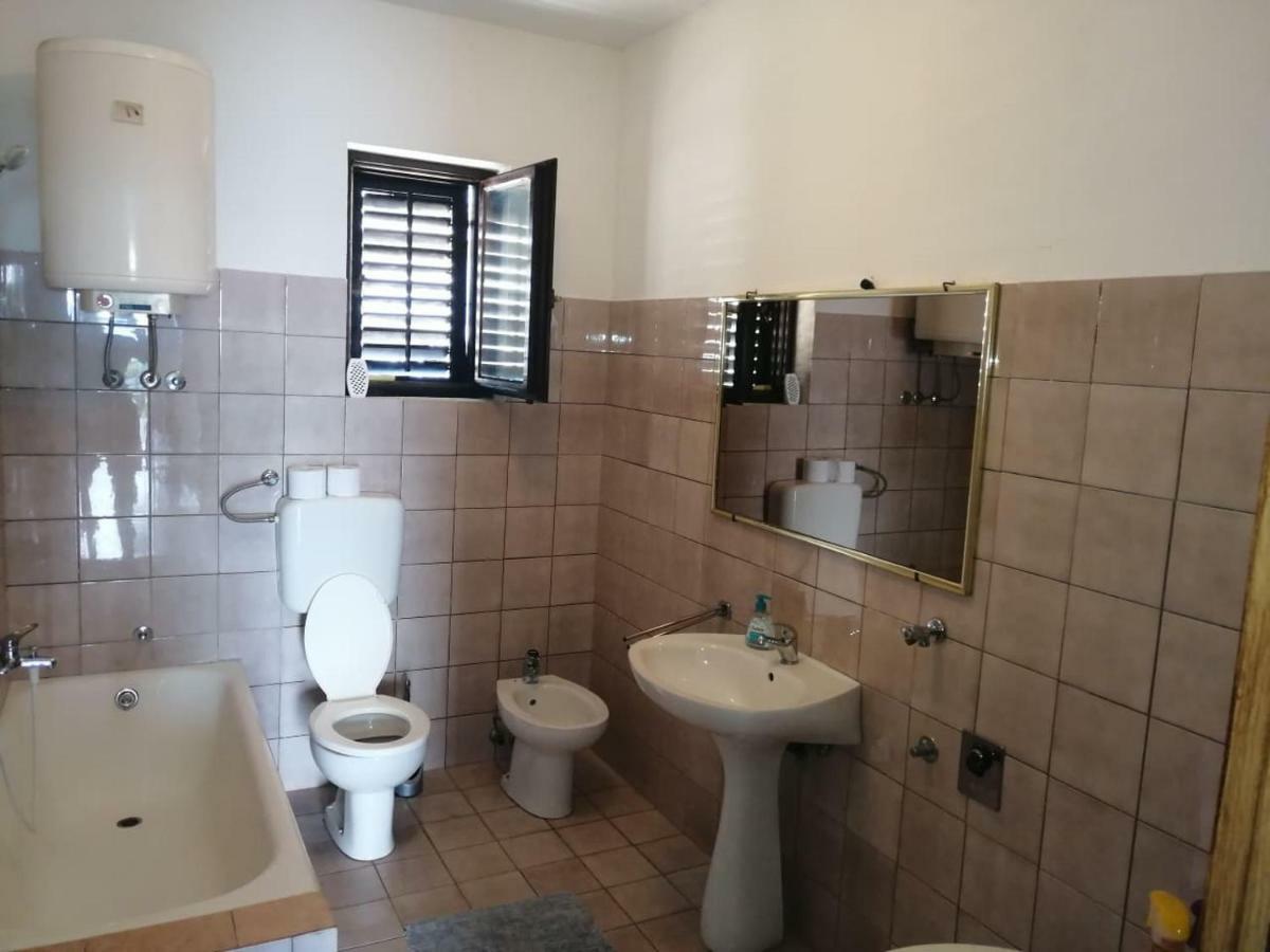 Vlatkovic Apartamento Senj  Exterior foto